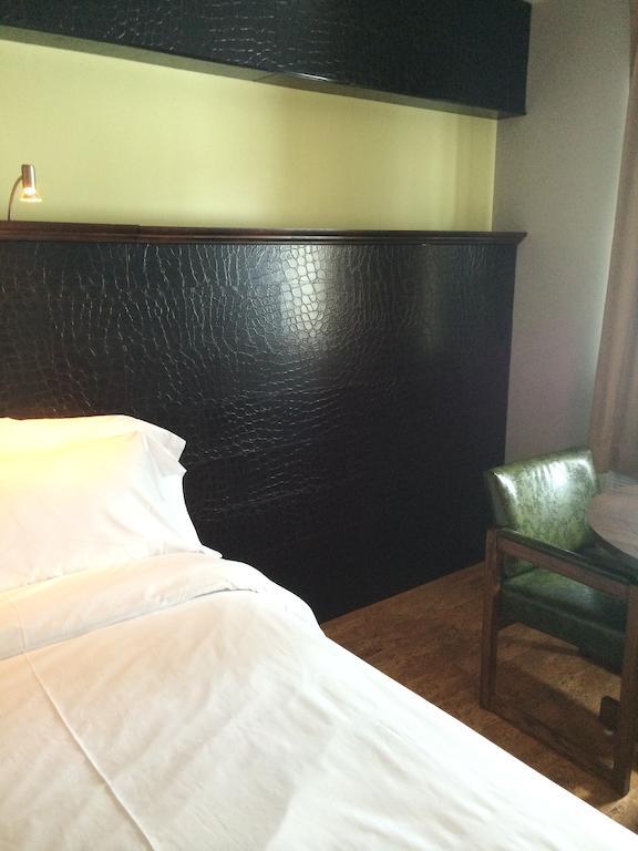 Motel Fraser Chandler Room photo